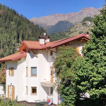 Appartamento Mary - Casa Green - Dog Friendly, Box Auto Коголо Екстериор снимка