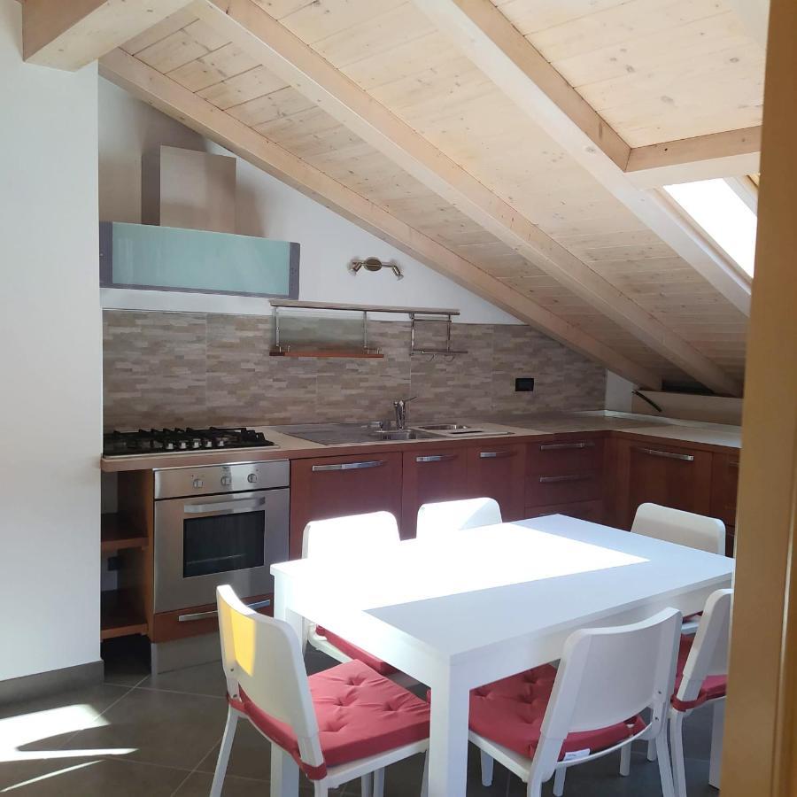 Appartamento Mary - Casa Green - Dog Friendly, Box Auto Коголо Екстериор снимка